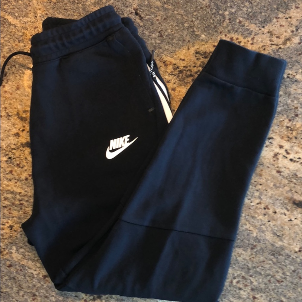 Nike Tech Black pants